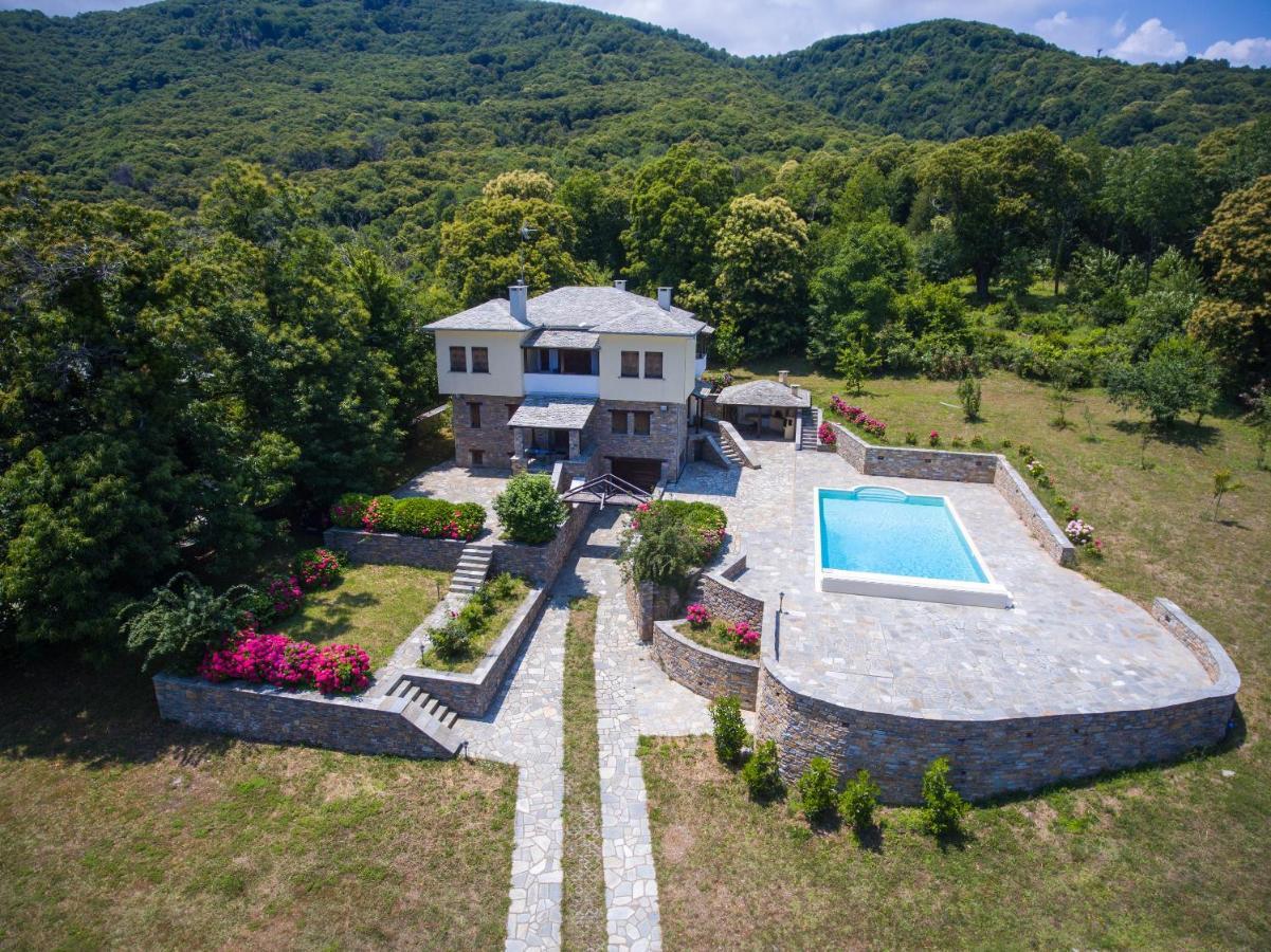 Luxury Villa With Pool In Tsagarada Bagian luar foto