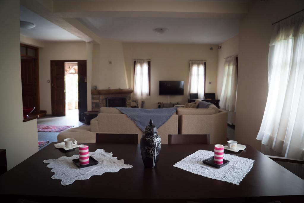 Luxury Villa With Pool In Tsagarada Bagian luar foto