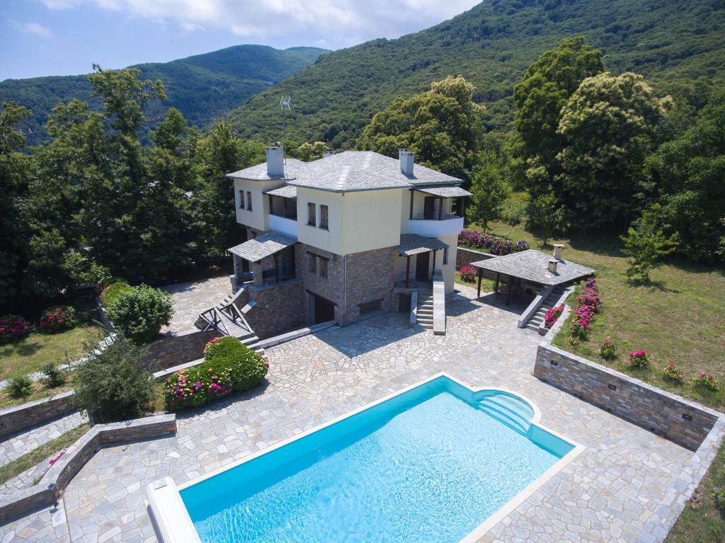 Luxury Villa With Pool In Tsagarada Bagian luar foto