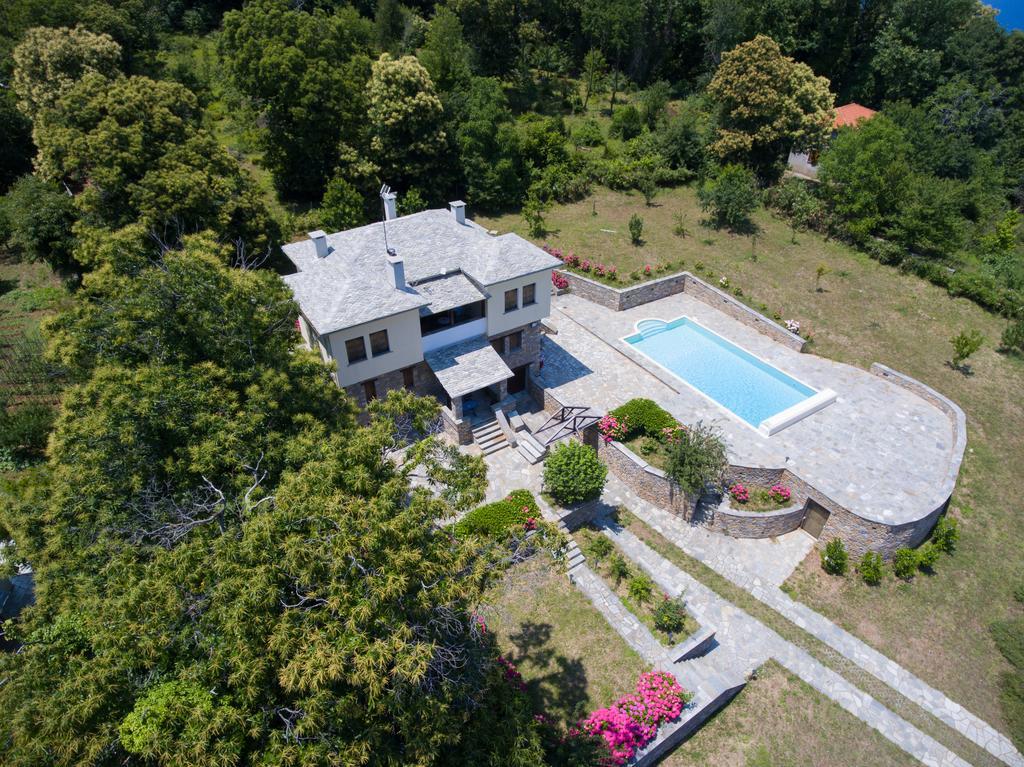Luxury Villa With Pool In Tsagarada Bagian luar foto