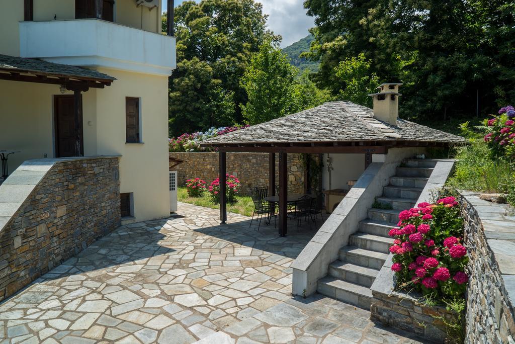 Luxury Villa With Pool In Tsagarada Bagian luar foto