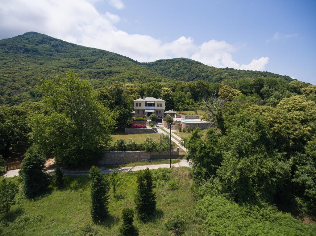 Luxury Villa With Pool In Tsagarada Bagian luar foto